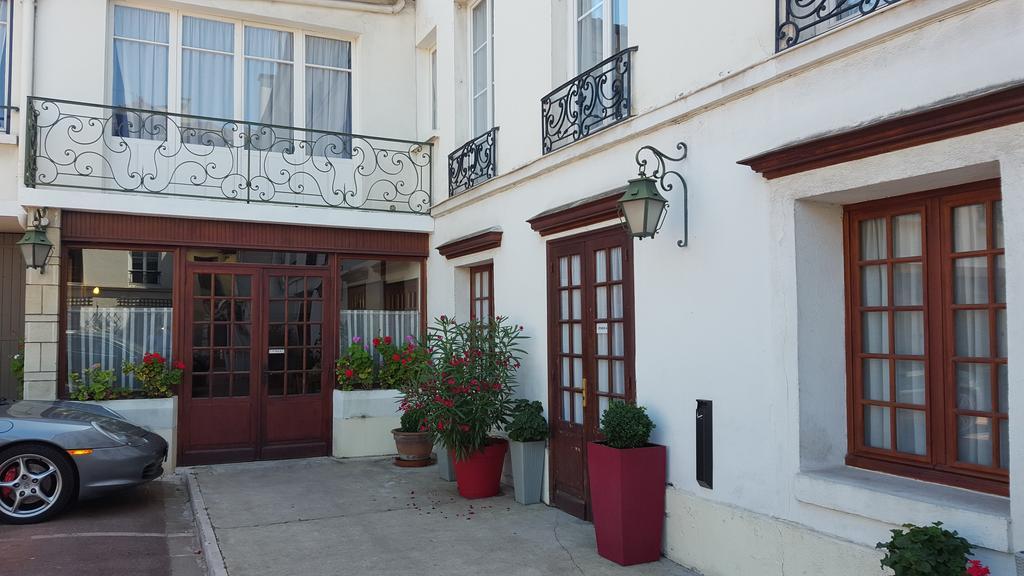 Hotel Du Cheval Rouge Βερσαλλίες Εξωτερικό φωτογραφία